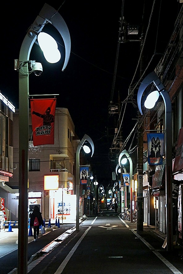夜の商店街導線